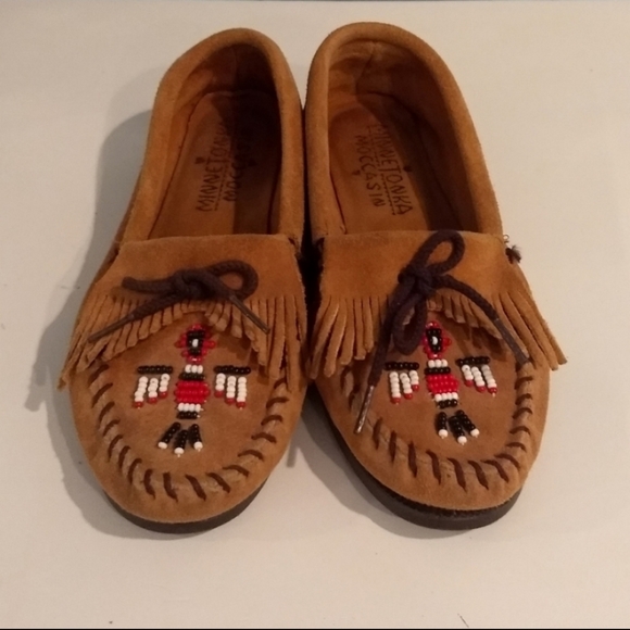 Minnetonka Shoes - MINNETONKA MOCCASIN Flats Thunderbird Softsole 7
